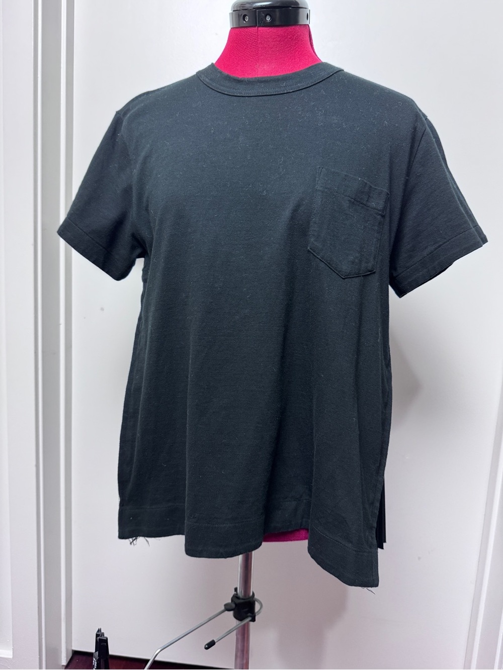 Sacai Black Short-Sleeve Pocket Tee - Minimal Crewneck